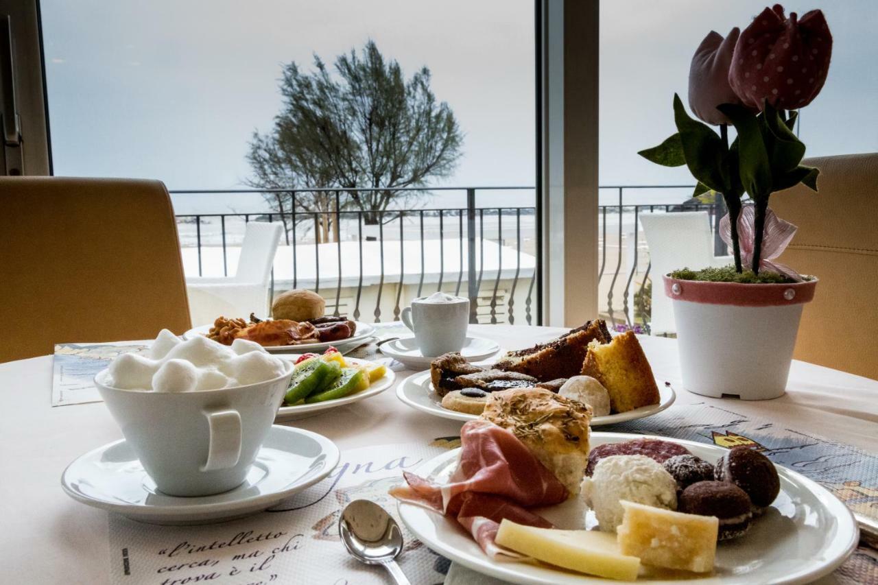 Hotel Orizzonte Bellaria-Igea Marina Eksteriør bilde